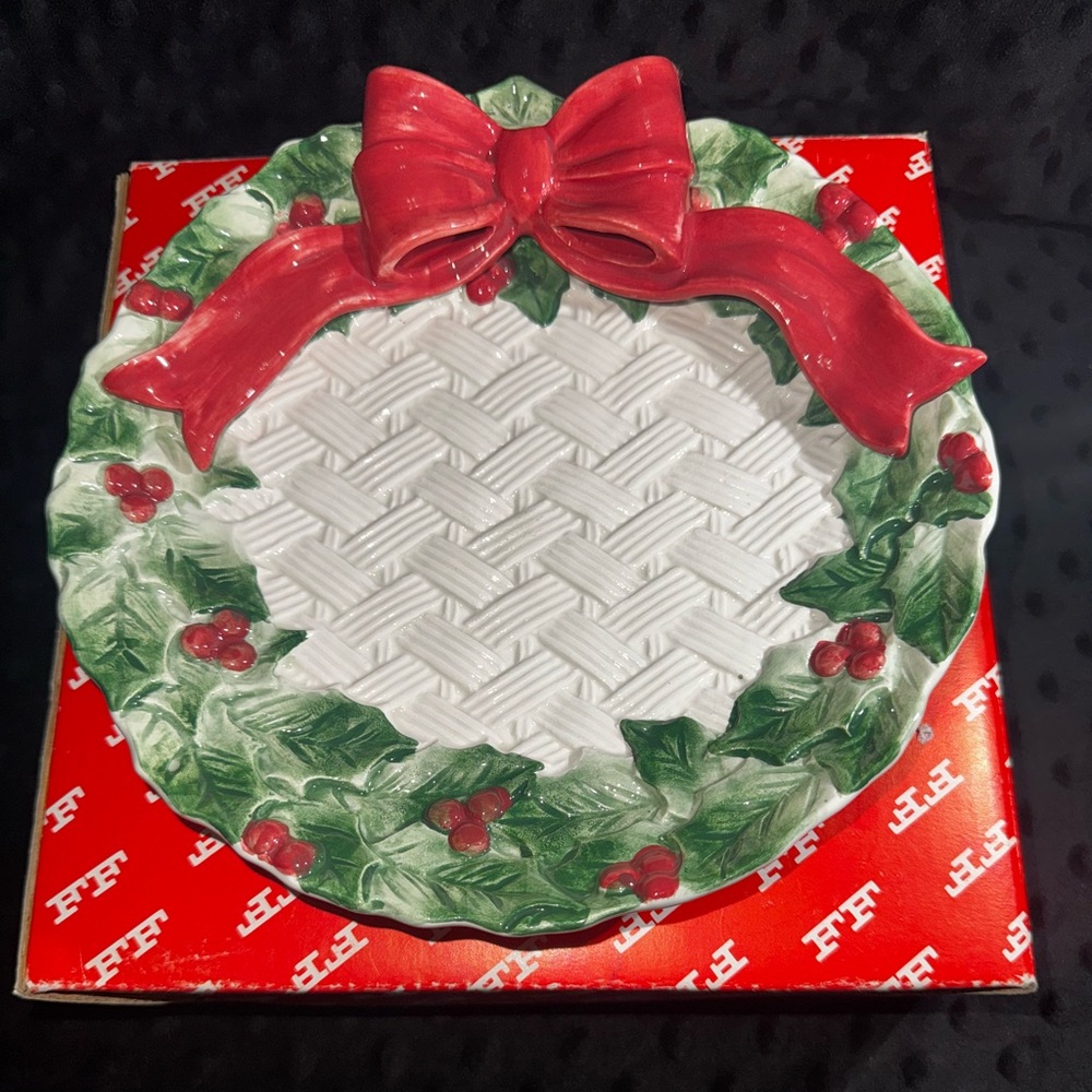 FITZ & FLOYD Nutcracker Sweets Holly Canapé Plate Circa 1992